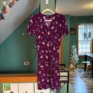 Banana Republic Factory Plum Floral Midi Dress (XS)